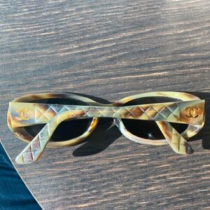 CHANEL sunglasses